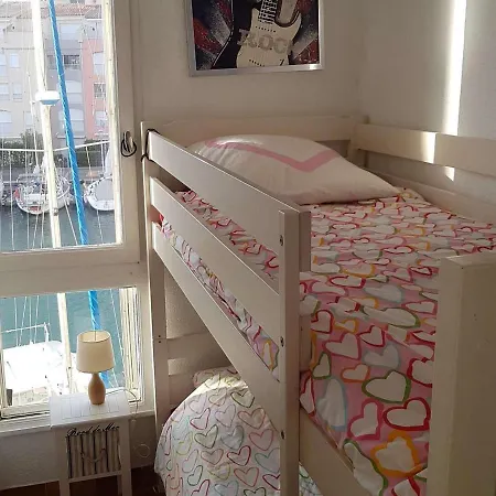 T2 Cabine, Parking Prive, Lave-linge, A 100m Plage, Pour Famille - Fr-1-702-15 * Agde