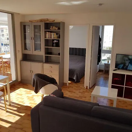 T2 Cabine, Parking Privé, Lave-linge, à 100m Plage, Pour Famille - Fr-1-702-15 Agde